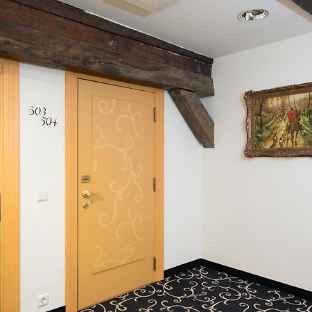 Meriton Old Town Garden Hotel Tallinn Extérieur photo