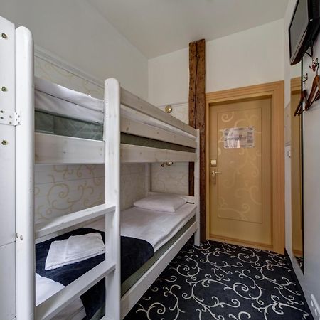 Meriton Old Town Garden Hotel Tallinn Extérieur photo