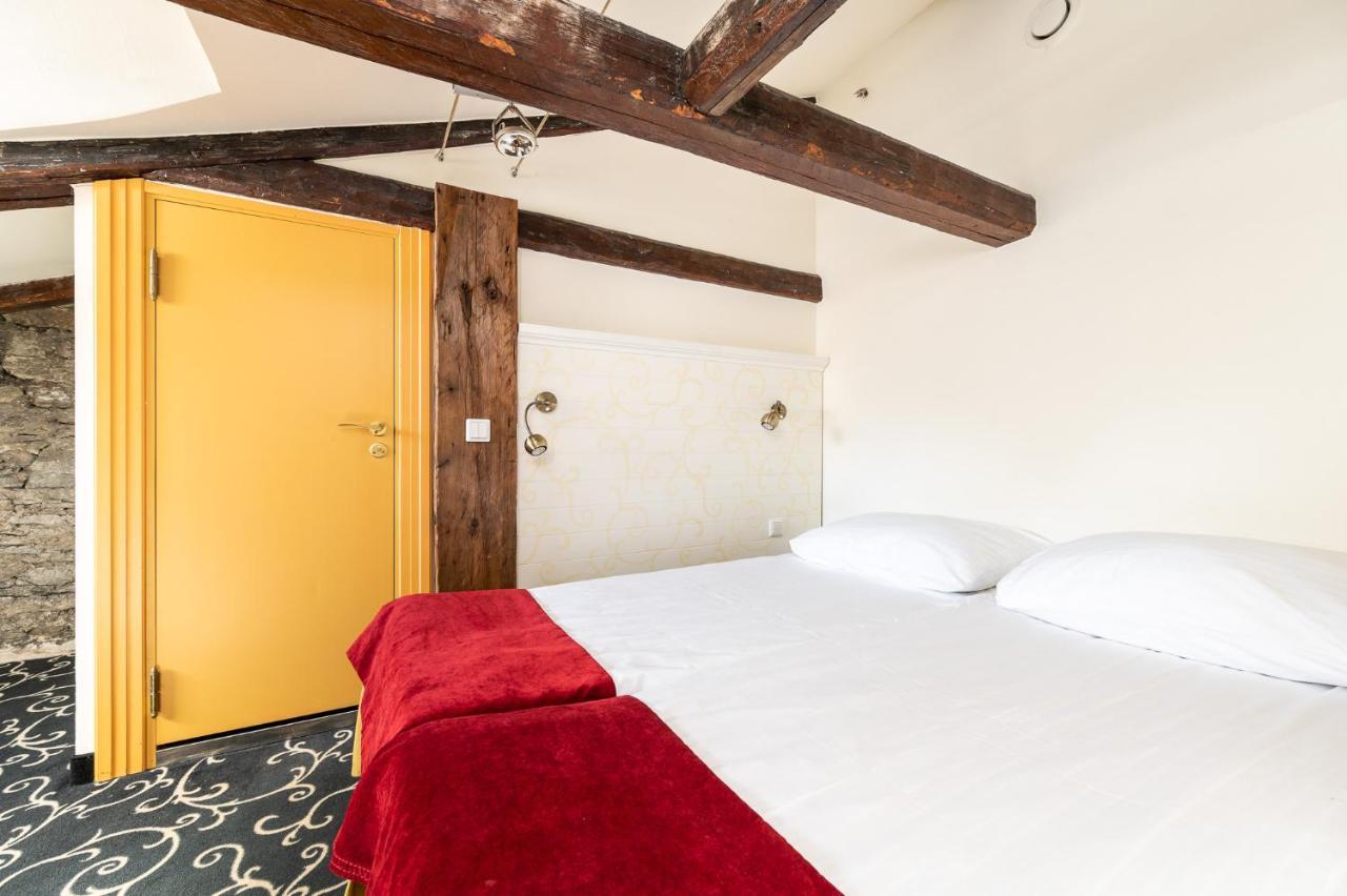 Meriton Old Town Garden Hotel Tallinn Extérieur photo