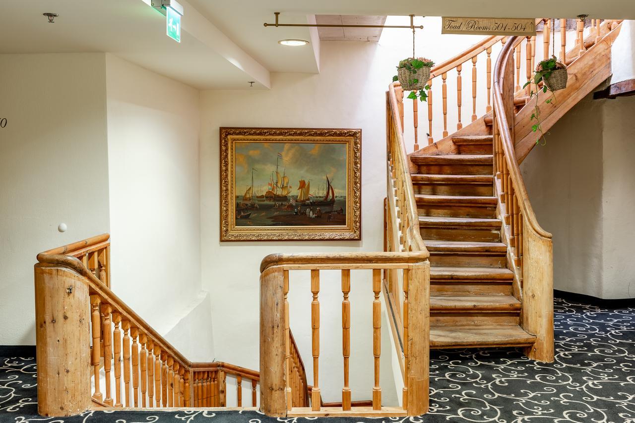 Meriton Old Town Garden Hotel Tallinn Extérieur photo