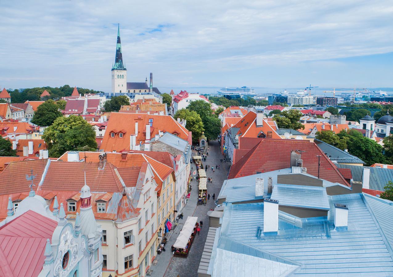 Meriton Old Town Garden Hotel Tallinn Extérieur photo