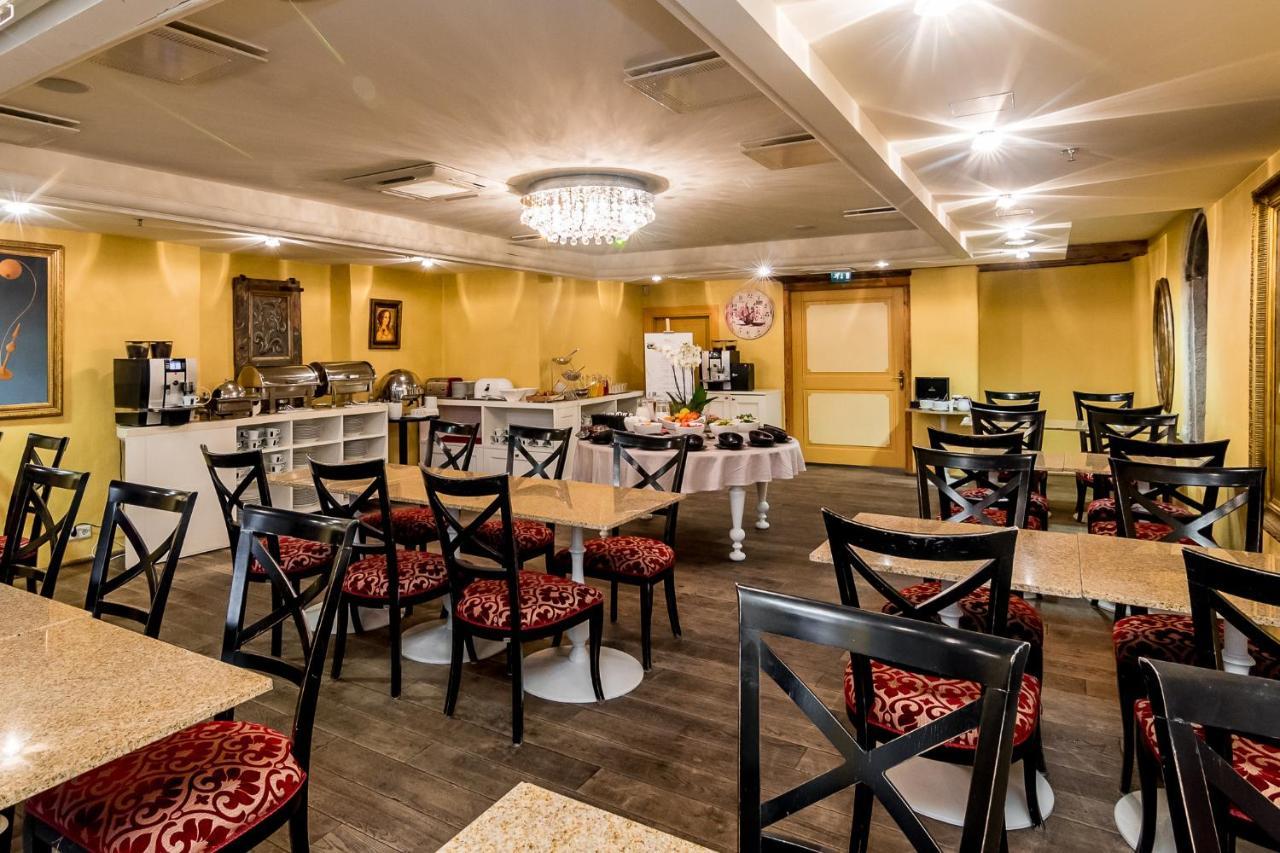 Meriton Old Town Garden Hotel Tallinn Extérieur photo