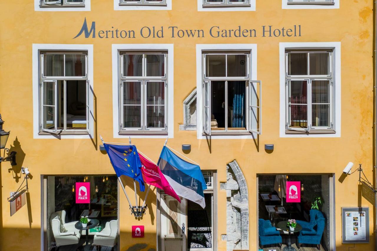Meriton Old Town Garden Hotel Tallinn Extérieur photo